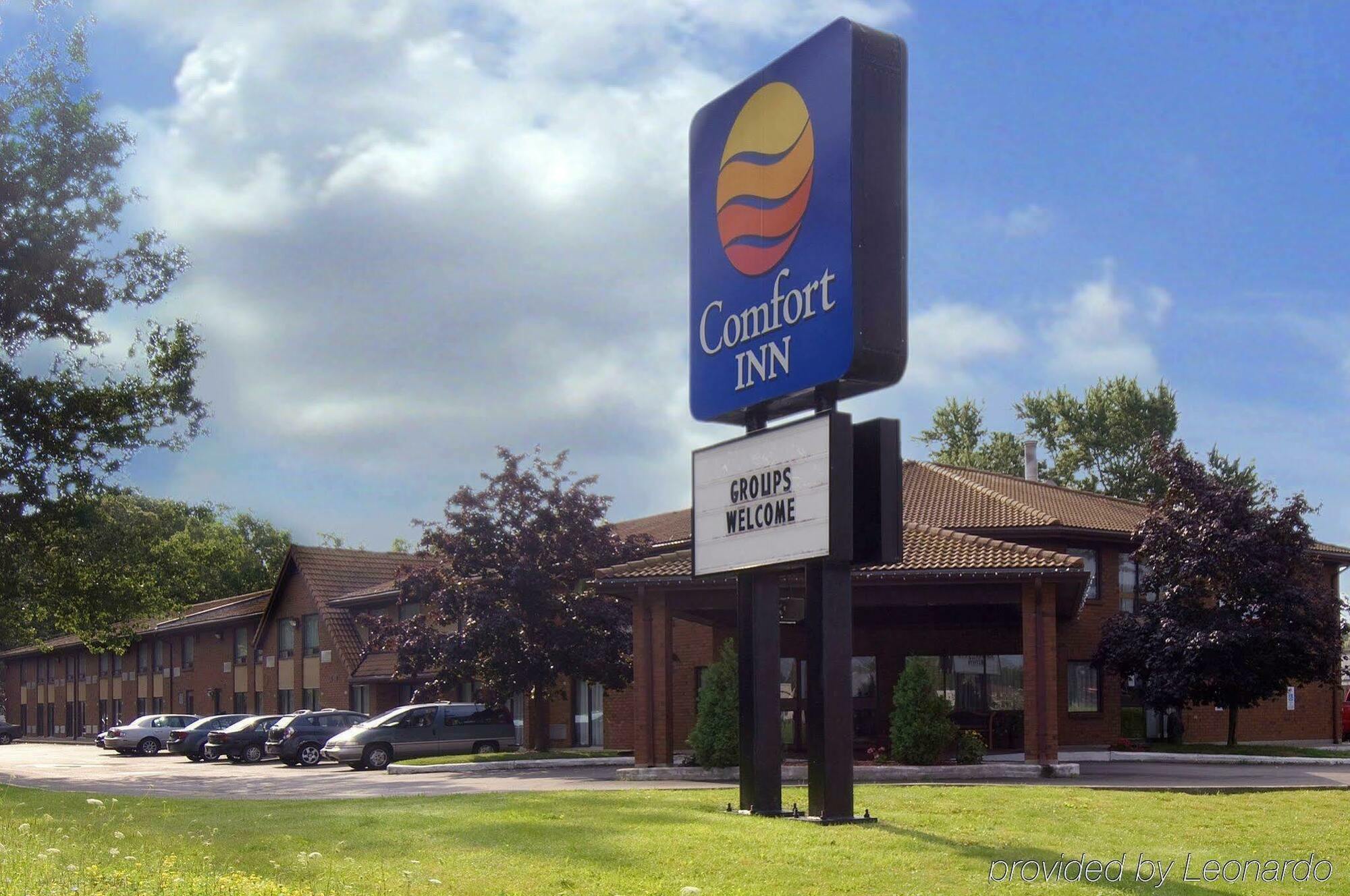 Travelodge By Wyndham Welland Exterior photo